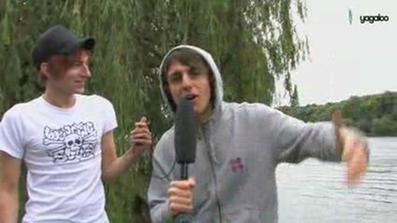 Yagalookaoke mit itchy poopzkid