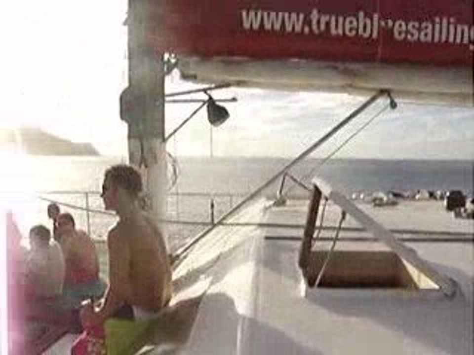 19-05-2009 SAILING AROUND HOOK ISLAND (Whitsundays)