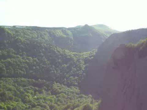 Massif du Sancy: La Roche Sanadoire