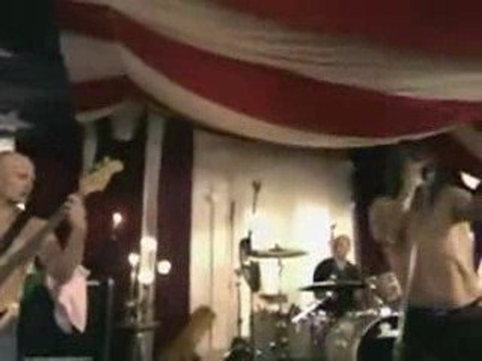 Red Hot Chili Peppers - Tell Me Baby (Itunes Version)