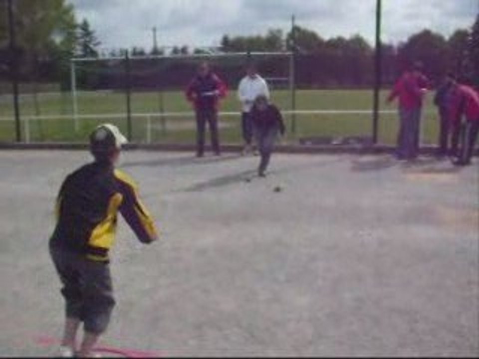 Pétanque ateliers tir et point à st jean villenard