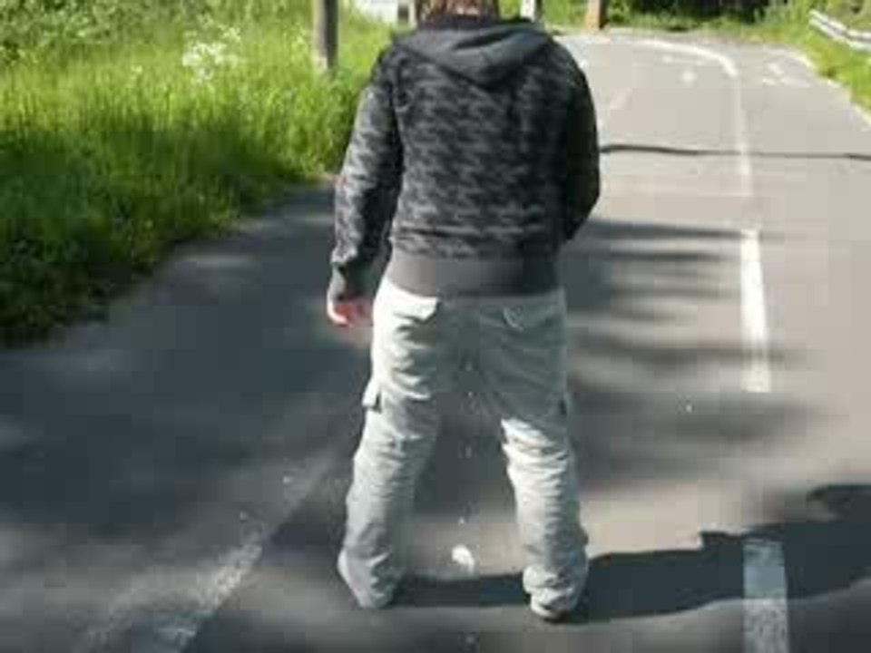 Antoine qui..