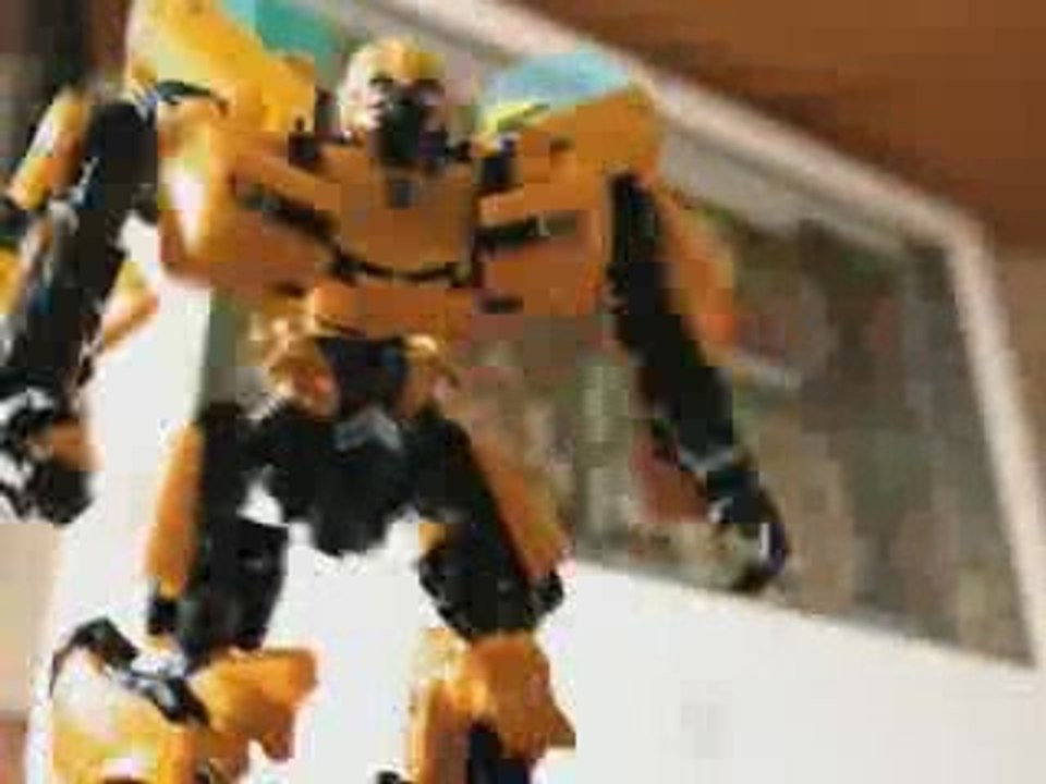 Great Transformers Breakdance!!