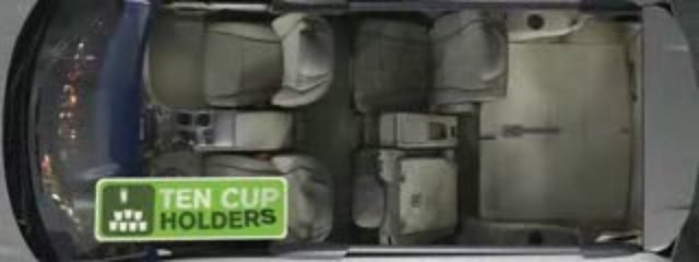 Toyota Highlander - Center stow, 2nd row seat