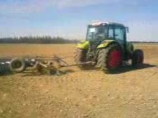 Claas axos 330