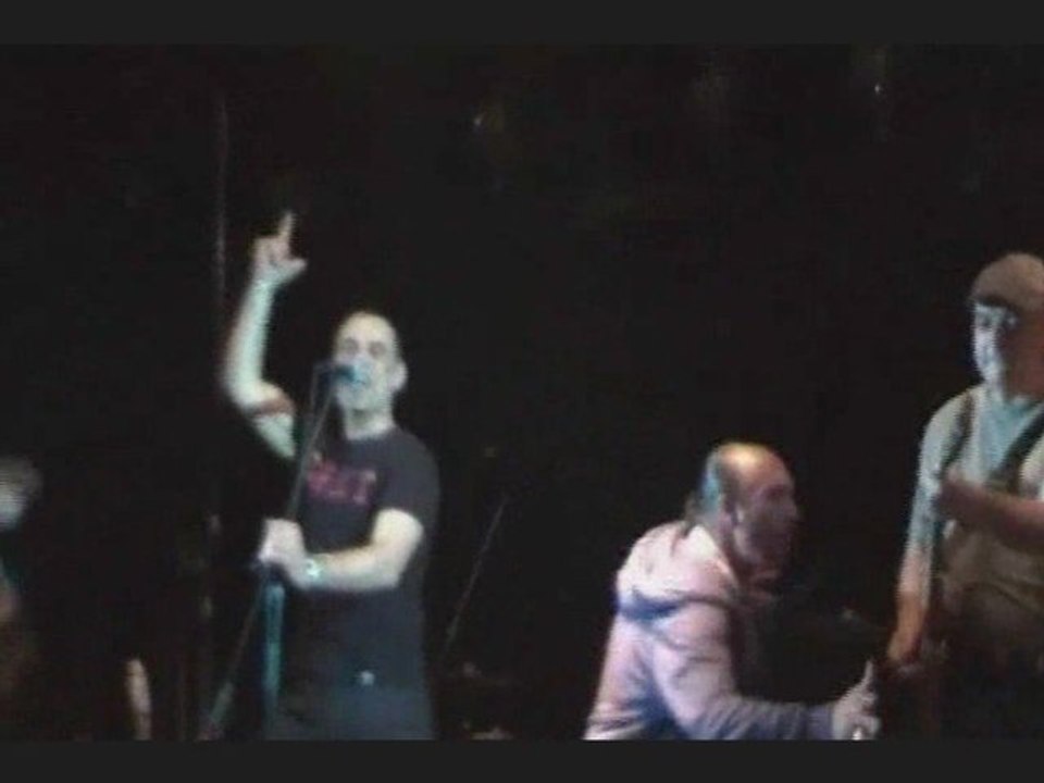 AHMED MOUICI et DYNAMOTS à VIAS filmé par Chacha-Lolo