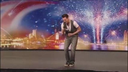 17-year-old sings "Ain't No Sunshine"