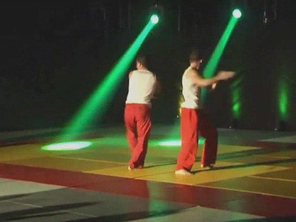 Marc/Daren/Alex/David Cascade Demo Team Musical form