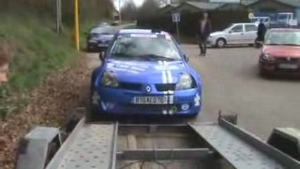 jean michel leclerc avec sa nouvelle voiture