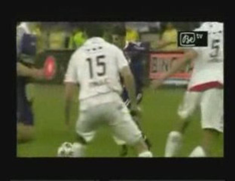 Mbark Boussoufa Vs Standard De Liege