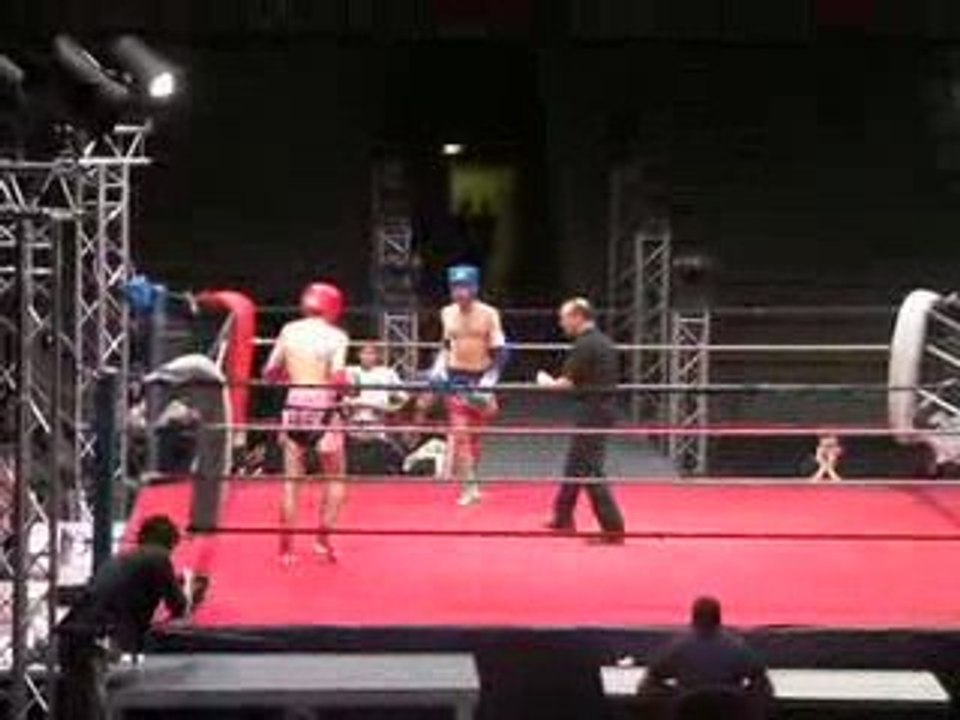 Finale nationale fmda 2009 classe B - 60kg Hamza KC Boxing