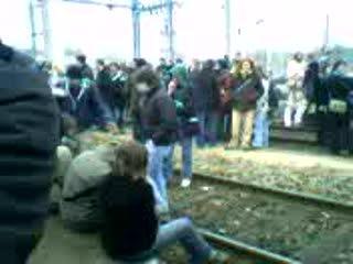 sitting gare de caen