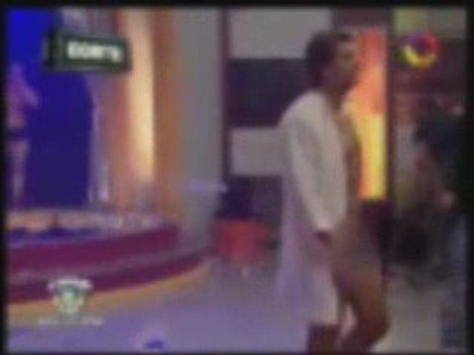 Jaime Bayly comenta joda a Viviana Rivasplata