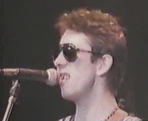 Pogues live - Dirty Old Town