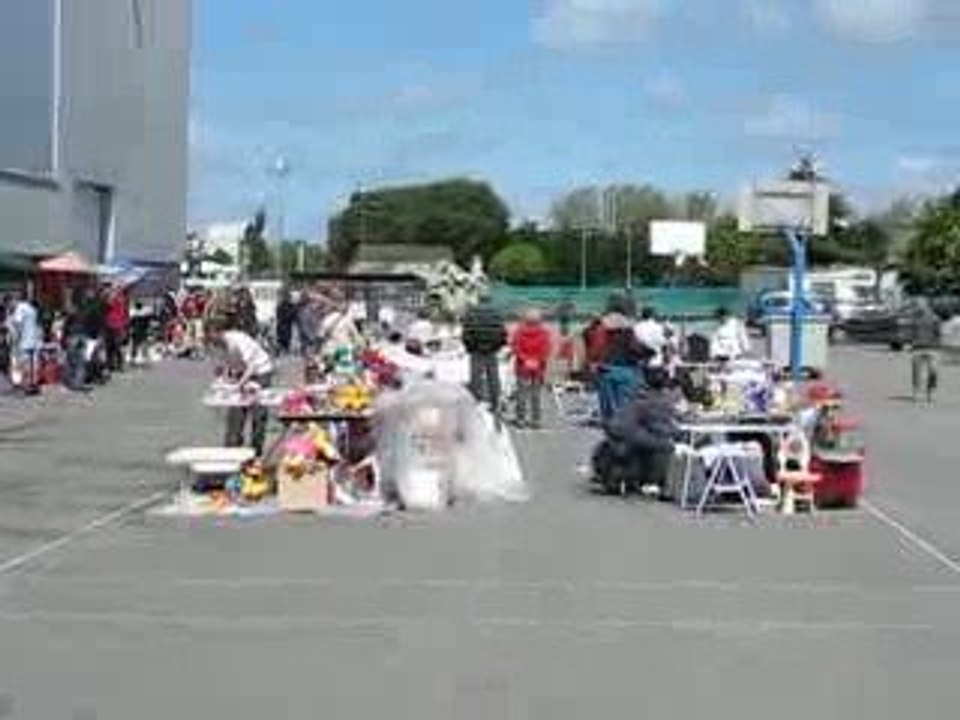 Nantes : vide greniers St-Jacques