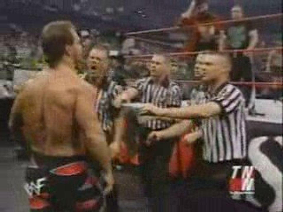 Raw Is War 02.10.2000 P. 3