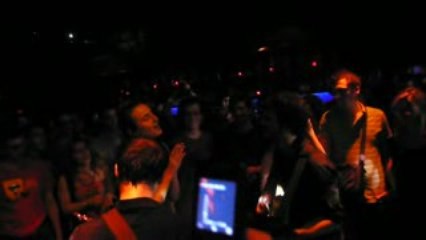 Exsonvaldes - Lali - Nouveau Casino 2nd encore in the crowd