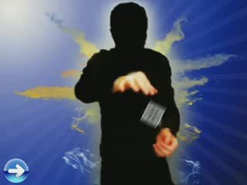 Tour de magie : lévitation d'une carte