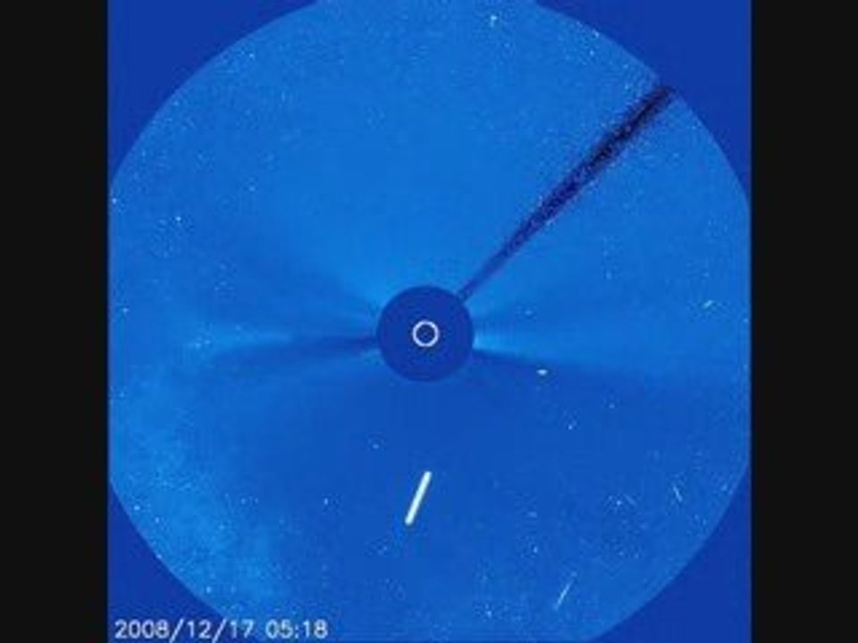 SOHO SNAKES - UFO snakes SOHO (NASA) images