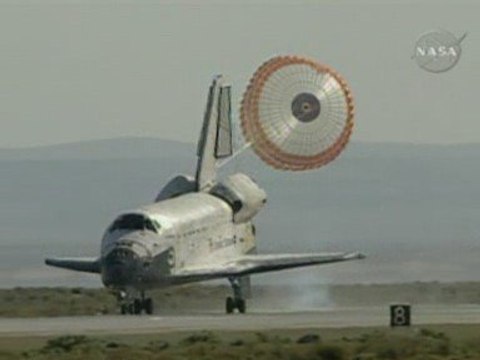 US space shuttle Atlantis lands safely in California
