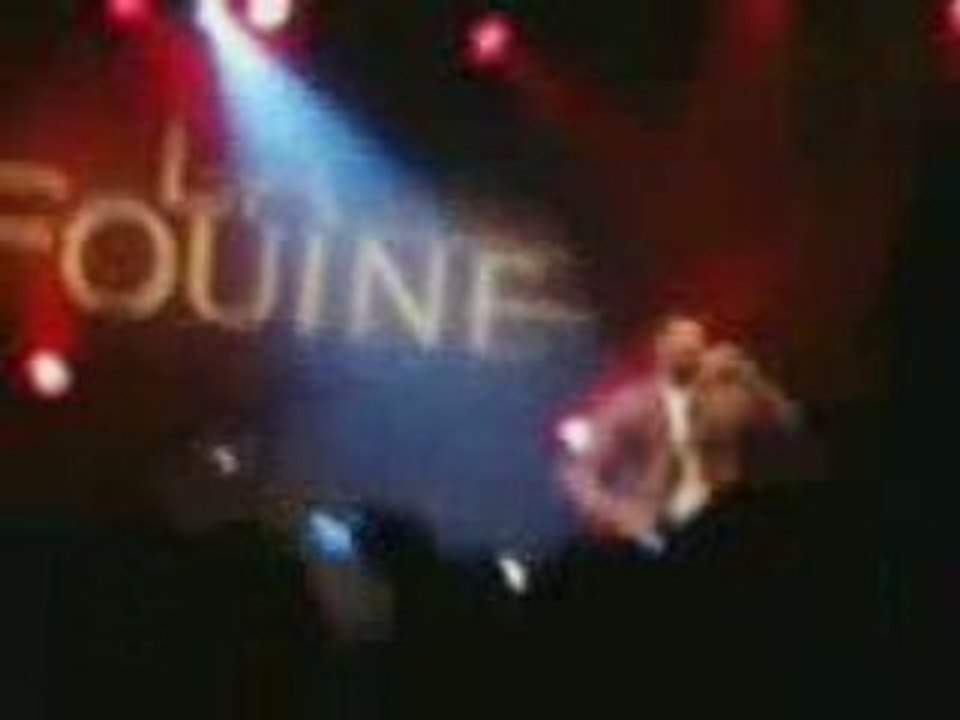 Entrée sur scéne de La Fouine