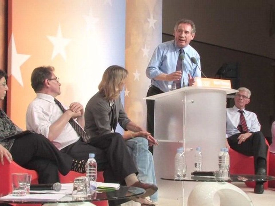 François Bayrou Conférence Nationale 23-05-09 partie 1