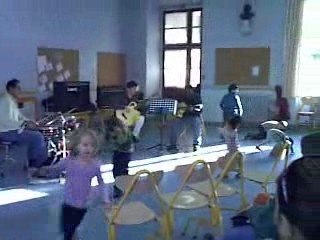 LLIRE écoute du JAZZ à l'école CALAS-DUPONT 2