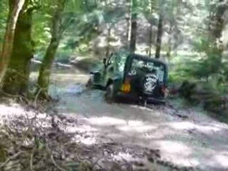 Ballade en Jeep dans le Morvan 1/3