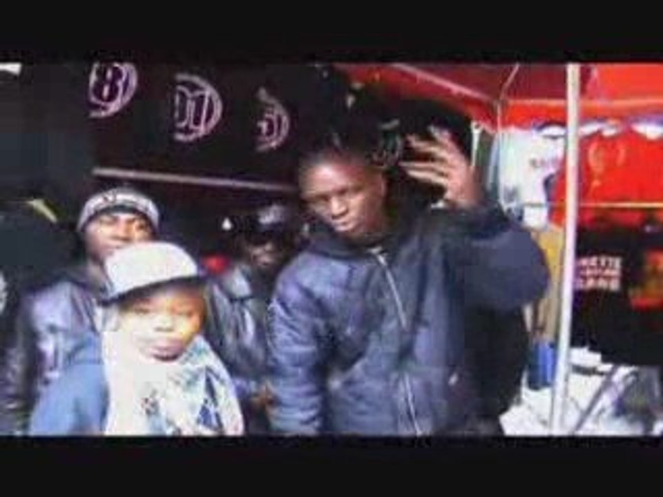 SAMBASTOSS ENVOI LE BUTIN