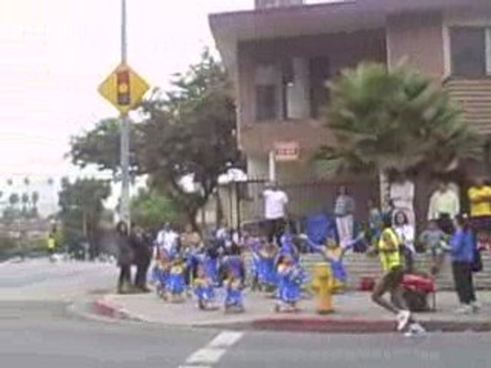2009 LA Marathon Runners, Cyclists and Wheelchair Racers