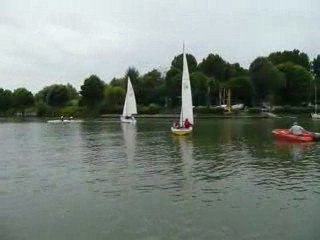 Voile avec l'association Envol Loisirs à Saint Maur