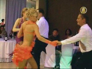 Петербургские журналисты впервые устроили танцевальный вечер на Крестовском острове