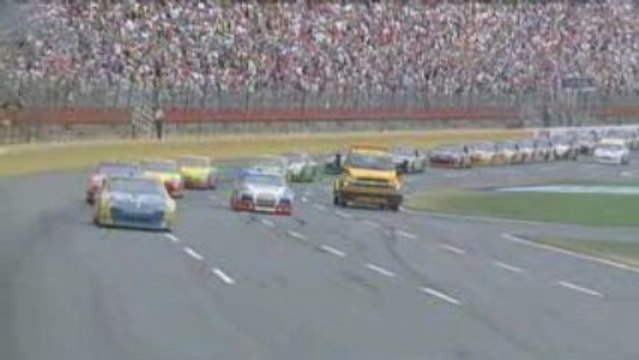 NASCAR Sprint cup Coca Cola 600 2009 Strange yellow