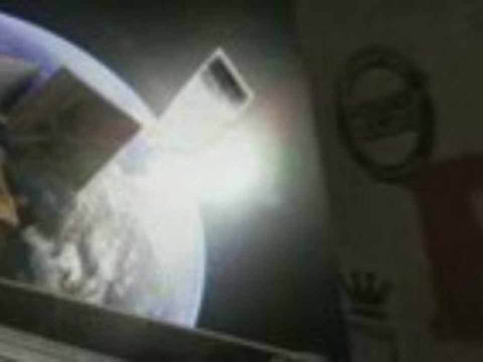 Bande annonce : Feuille à rouler Raw