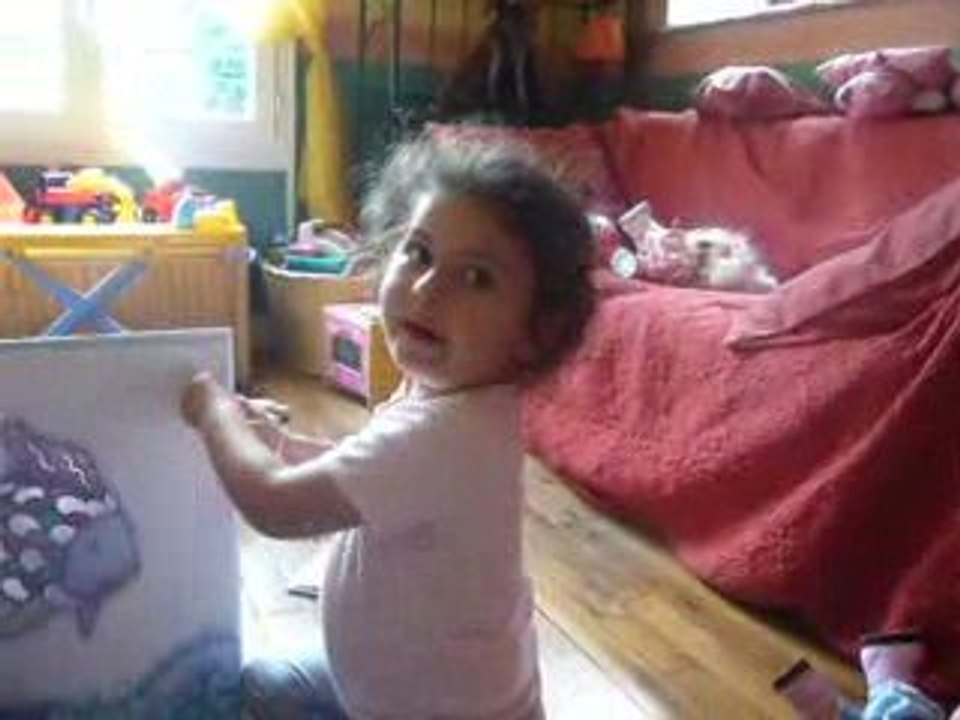 Satine lit arc en ciel