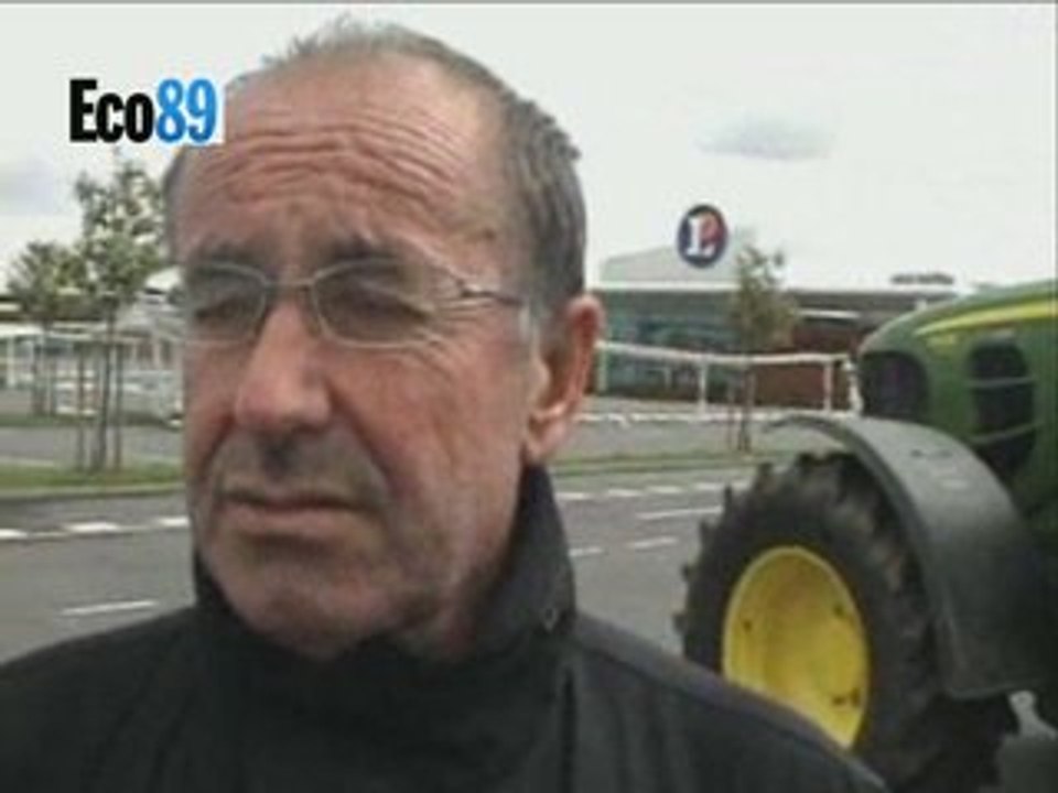 Interview Yves Bazy, du syndicat producteurs de lait Dinan
