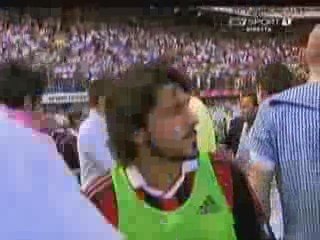 PAolo Maldini dernier match à San Siro Grande capitano!