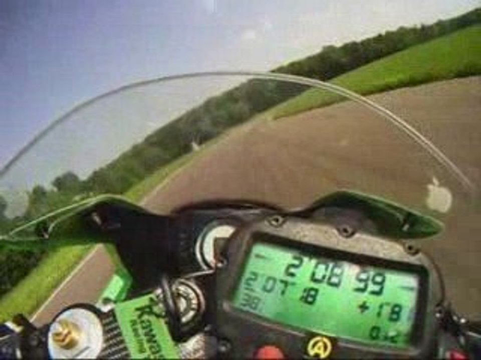 les ecuyers 25 mai 09 zx6r
