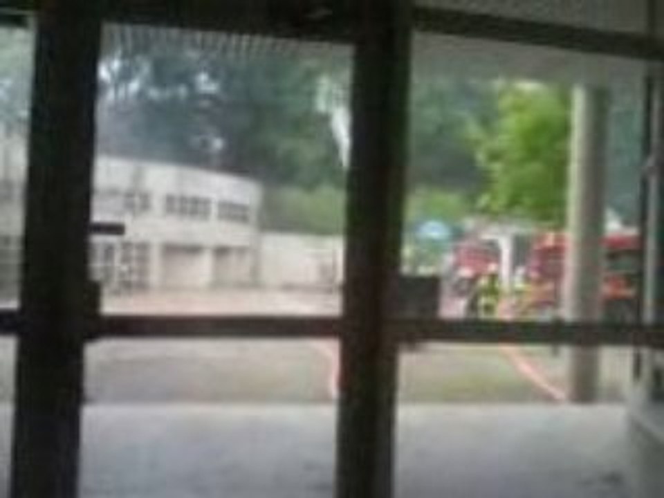 Ya le feu a saint paul   x)