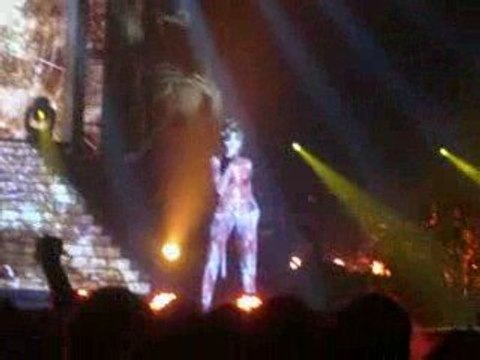 Mylene Farmer Paradis Inanimé Live Zenith Nantes le 24 mai