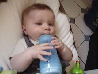 Je bois mon bib