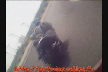 Circuit Bugatti 25-05-2009 bourre entre 2 CB500