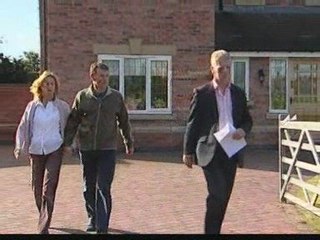 Raymond Hewlett agrees to speak to McCann detectives