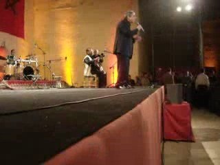 ALGERIEN TOUT DE MÊME, ENRICO MACIAS A FES (MAROC) TAMAZGHA.