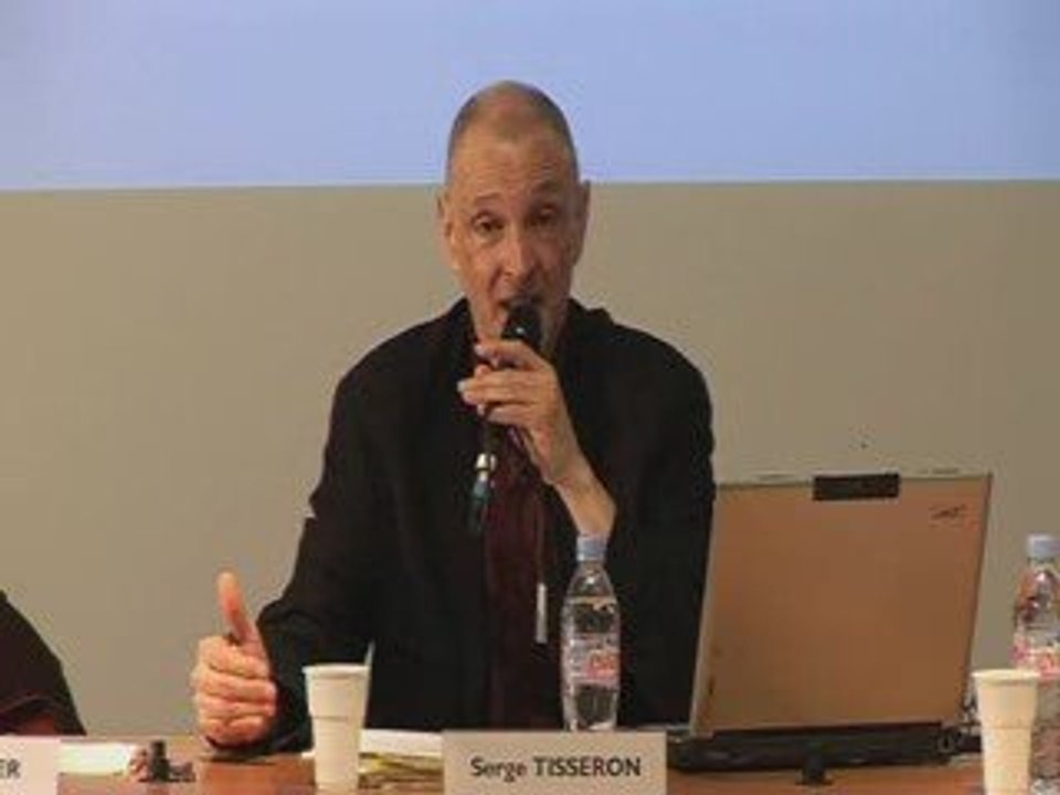 Internet : bouleversement de la relation à la connaissance.