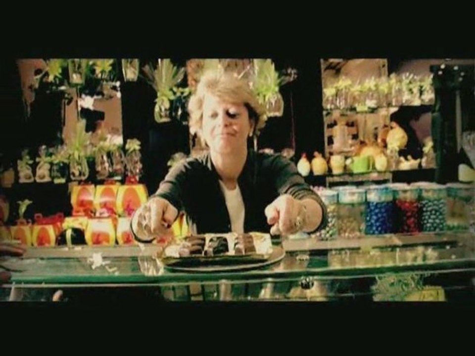 Ainesone - Clip Elisa -