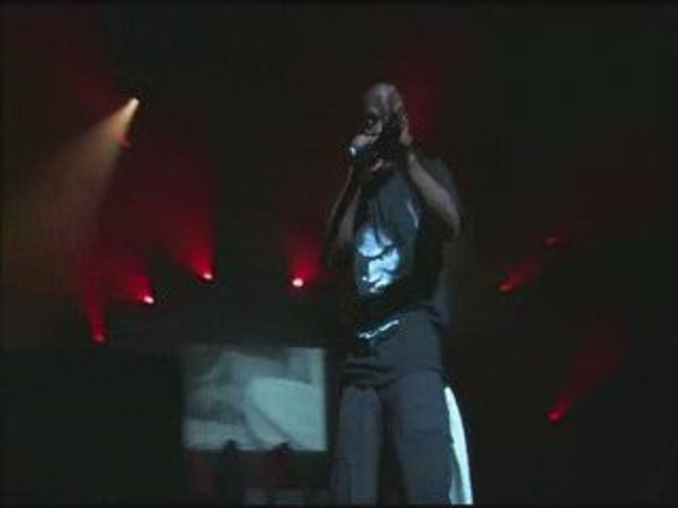 Kery james (pleure en silence) live2009.olympia