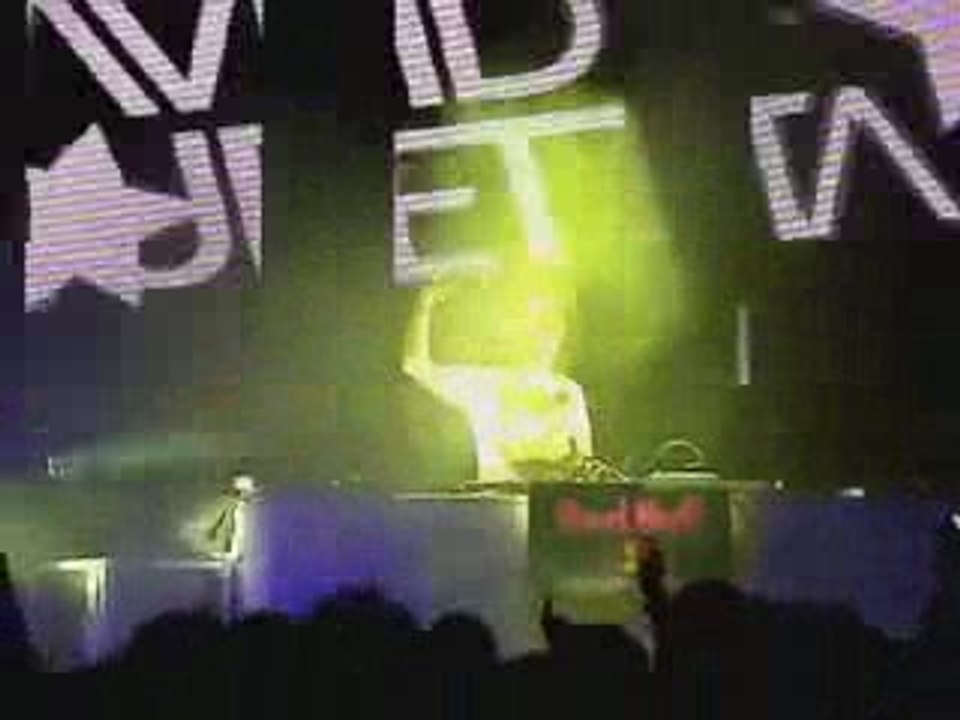 David Guetta  OPENING LOVE SENSATION