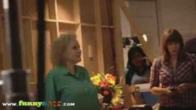 Betty White lets Ryan Reynolds know whose the star