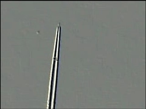 Fast UFOs WATCHES CHEMTRAILS TANKER IN IDAHO 2009 Video